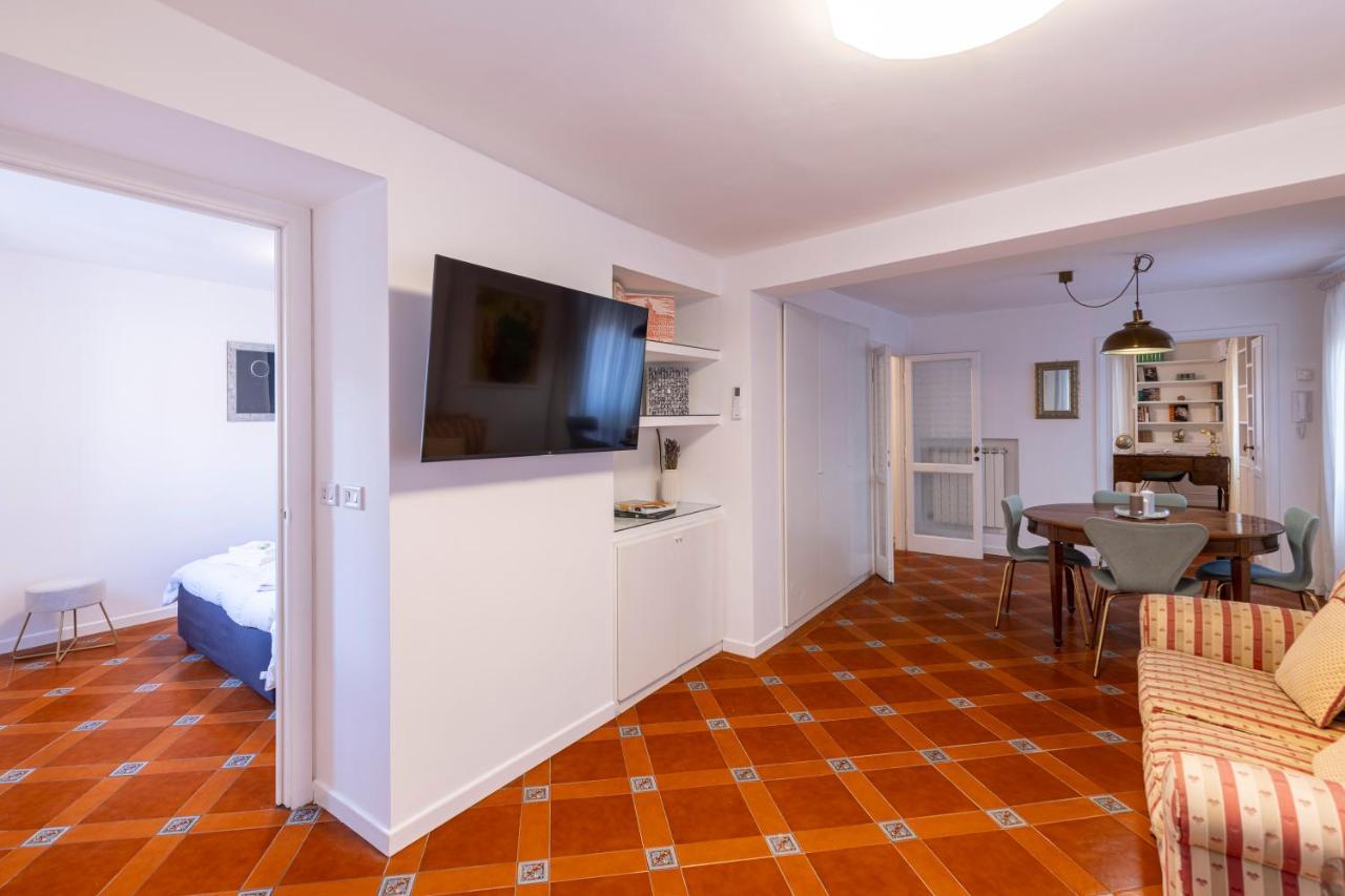 Parlamento Luxury Apartment Rome Luaran gambar
